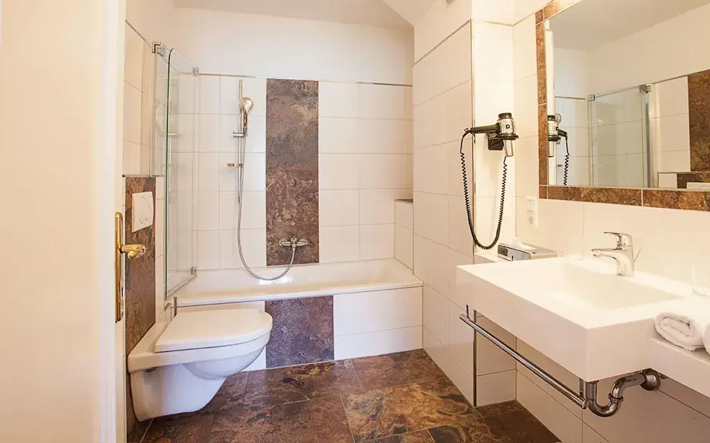 Hotel Seewinkel & Seeschlössl_Fuschl am See_slider_image_3