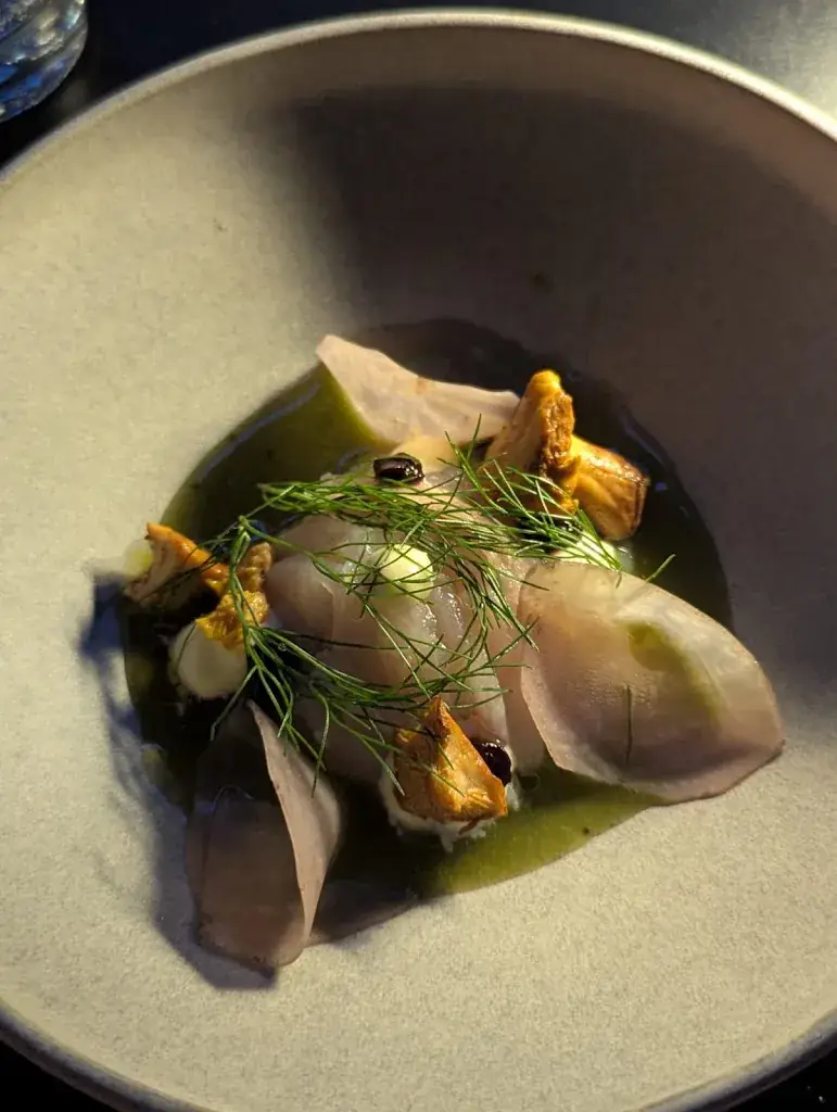 Alastair Ros-Davison_Aarons Genusskrämerei_Hallein_review