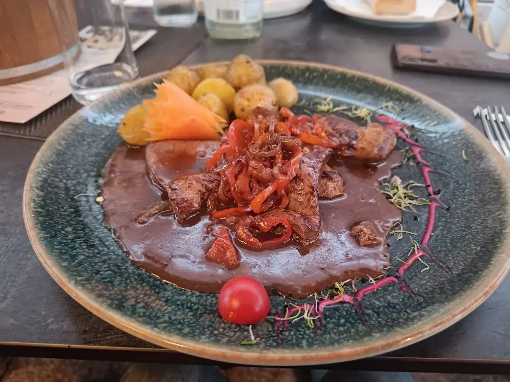 Florian Forster_Pizzeria Restaurant Bella Palma Hallein_Hallein_review