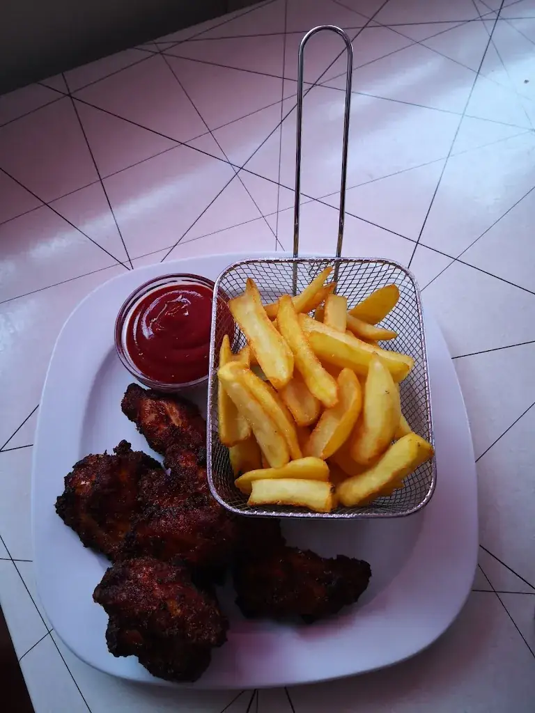 Menu_Vicky's Logo 111_Golling an der Salzach_immagine_4