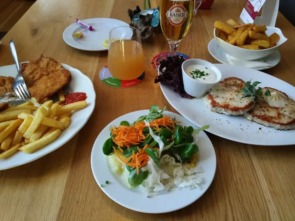 Tsune Kimura_Gasthof Göllhof_Golling an der Salzach_avis