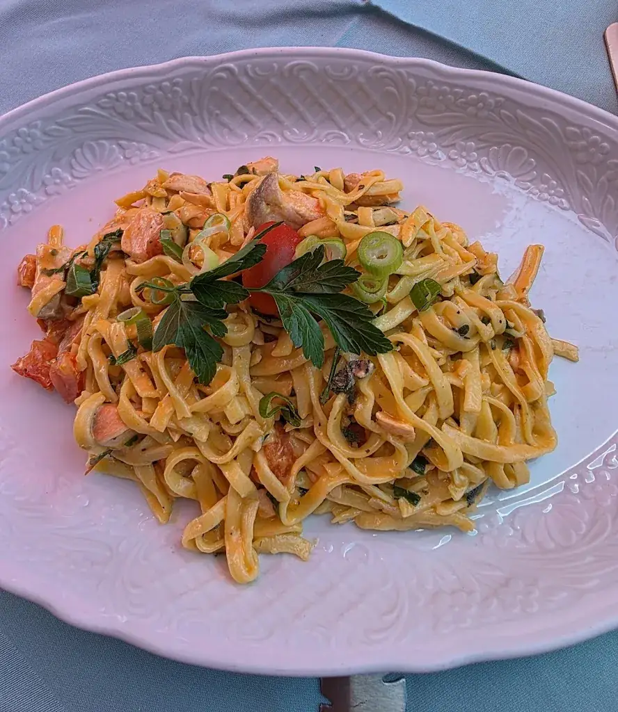 Anja R._Zur alten Pumpe/ Erlabrunn_Breitenbrunn_avis