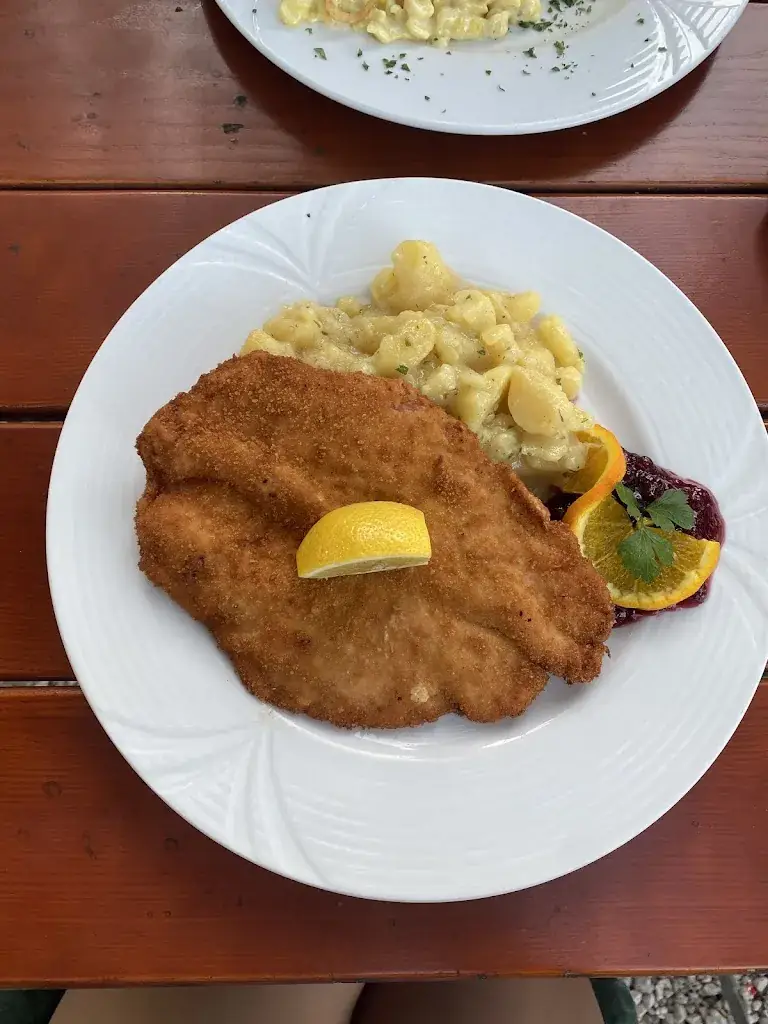 Masami Murakami_Gasthof Dreisesselberg_Grossgmain_review