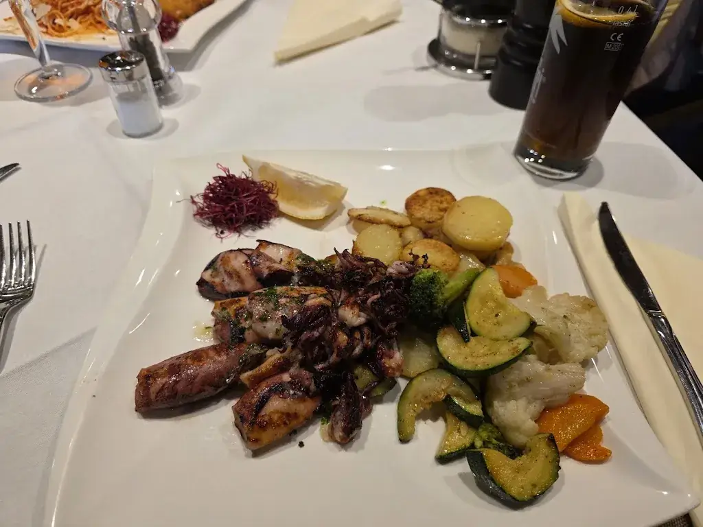 Restaurante Pizzeria Bella Italia_Grossgmain_slider_image_3