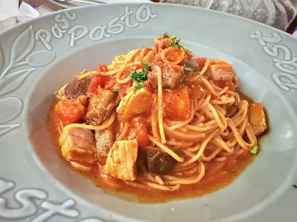 LJ Yang_Mamma Rosa Feinkost_Grossgmain_review