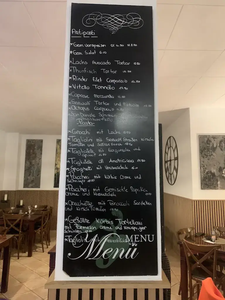 Hung-Chu Huang_Mamma Rosa Feinkost_Grossgmain_review