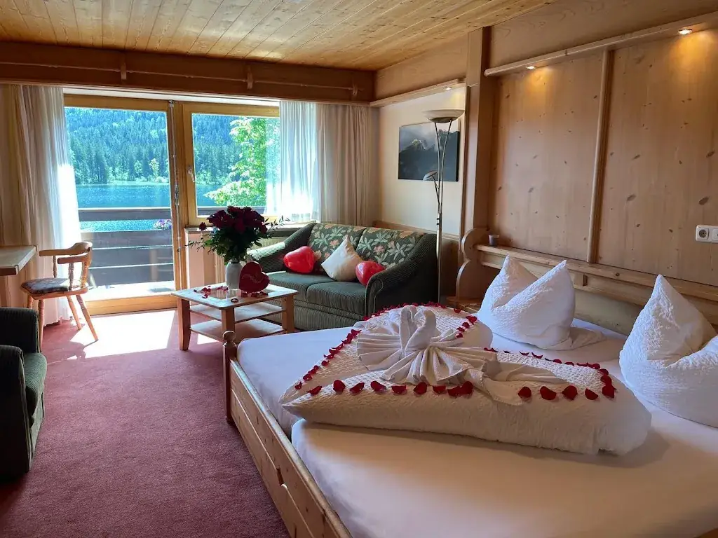 Gasthaus - Pension Seeklause_Hintersee_slider_image_3