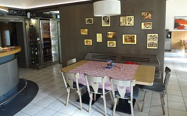 Gasthaus Schlögl-Dragschitz ristorante a Oberloisdorf