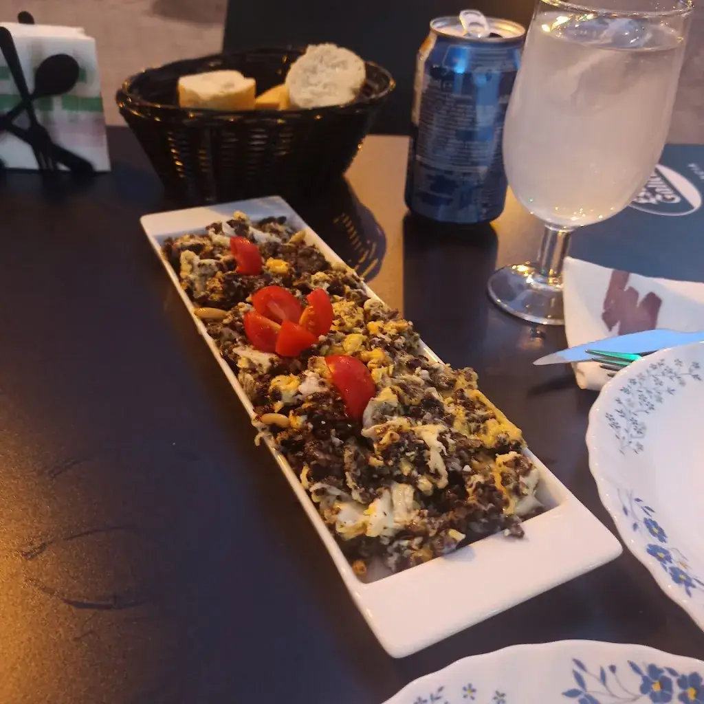 Menu_Bar Abril en Conde de Casal_Hof bei Salzburg_image_9