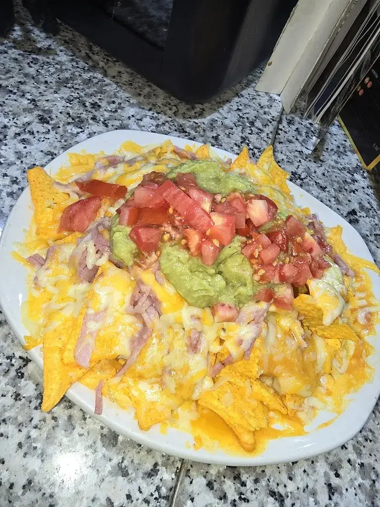 Gioconda_Bar Abril en Conde de Casal_Hof bei Salzburg_avis