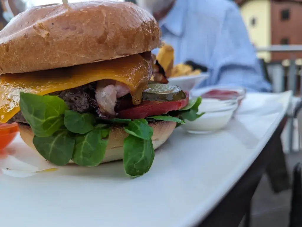 Vis A Vis_Grossarl_slider_image_3