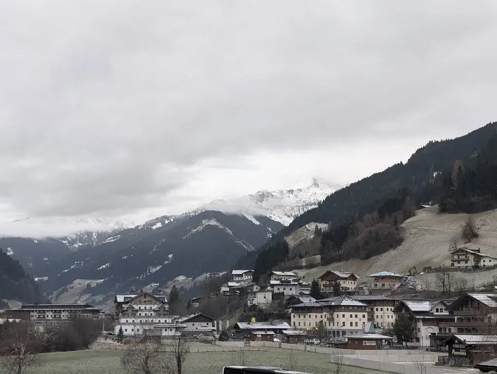 James Doohan _Hotel Tauernhof_Grossarl_review