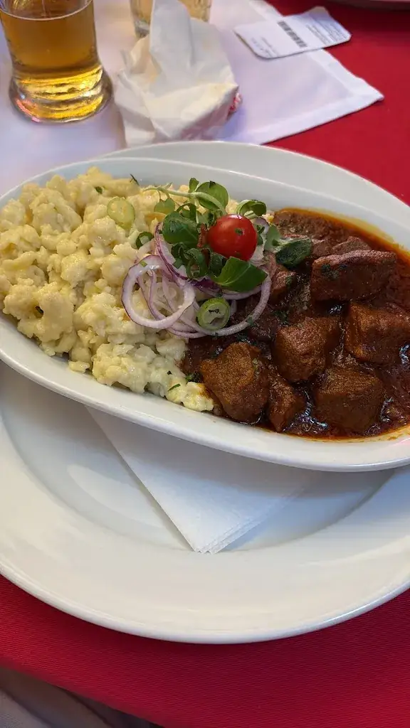 Milán Kóbor_Paprika Csárda_Nickelsdorf_review