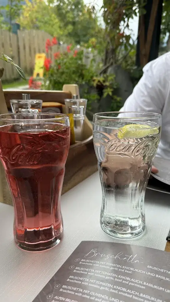 Val_Restaurant Heurigenstube_Hinterglemm_avis