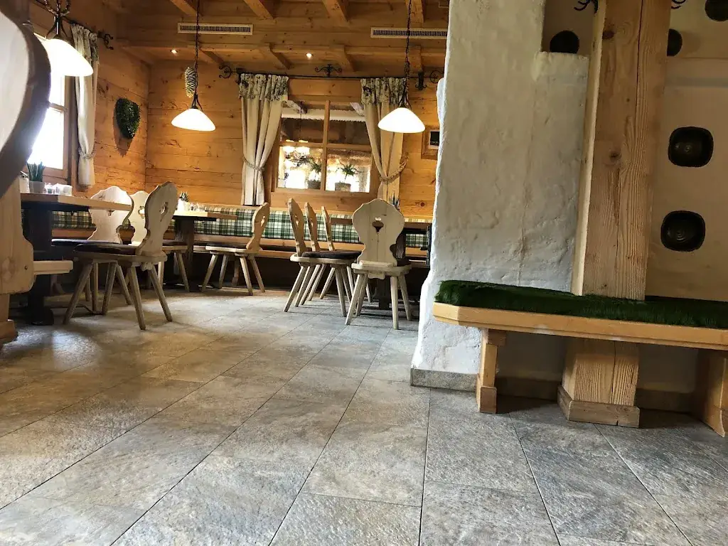 ONY Sarpong_Rosswaldhütte_Hinterglemm_review