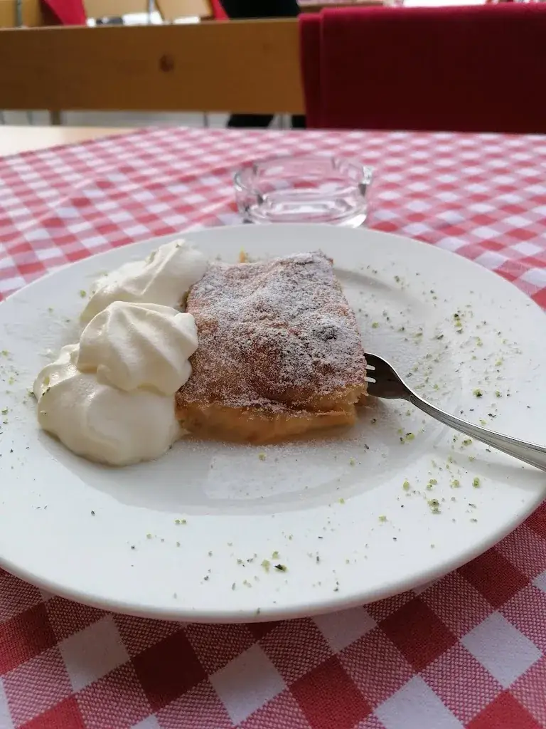 Menu_Winkler Alm - Skihütte-Restaurant - Saalbach Hinterglemm_Hinterglemm_image_9