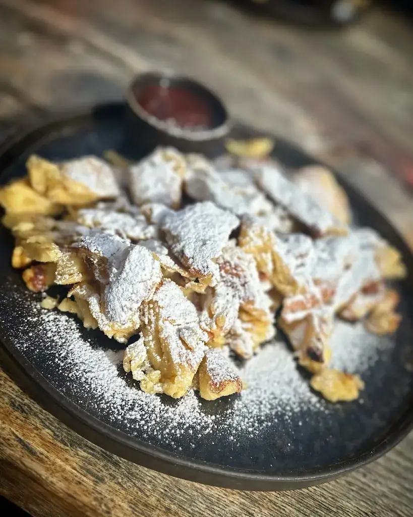 Max Krapp_Toni Alm_Hollersbach im Pinzgau_review