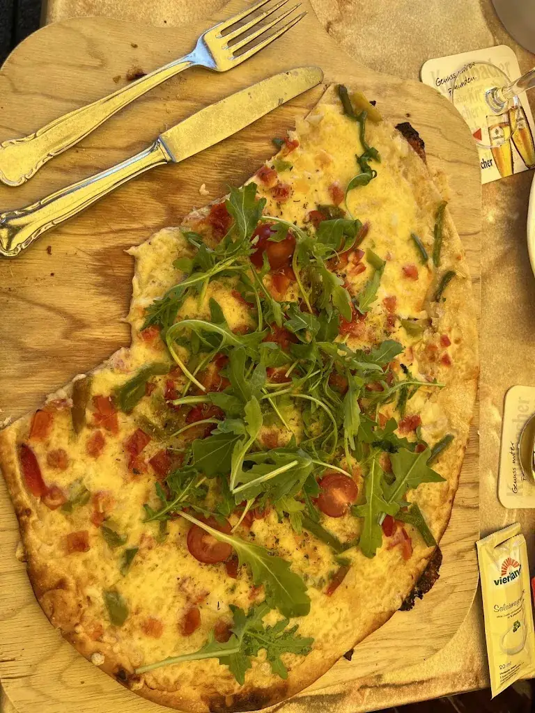 Pavan Kumar Burugula_Restaurant-Café Himmelreich_Himmelreich_avis