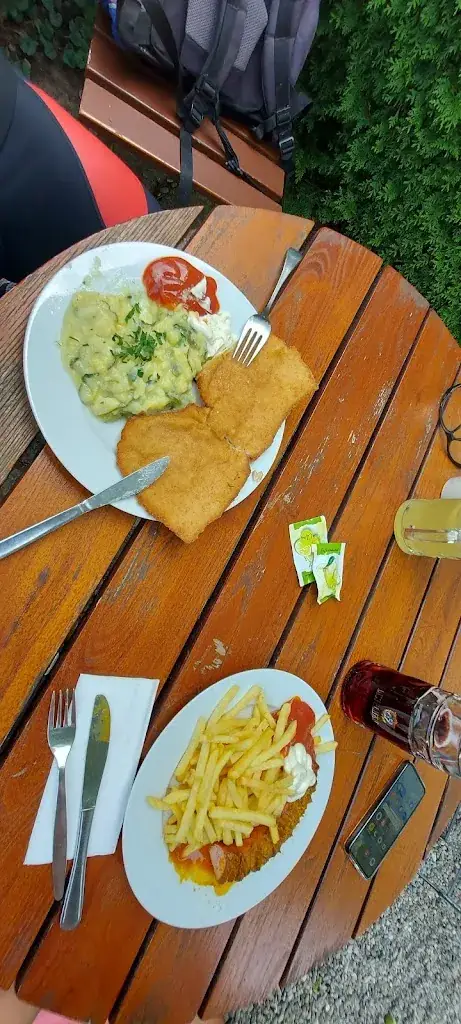 Plotzetti_Biergarten Himmelreich_Himmelreich_review