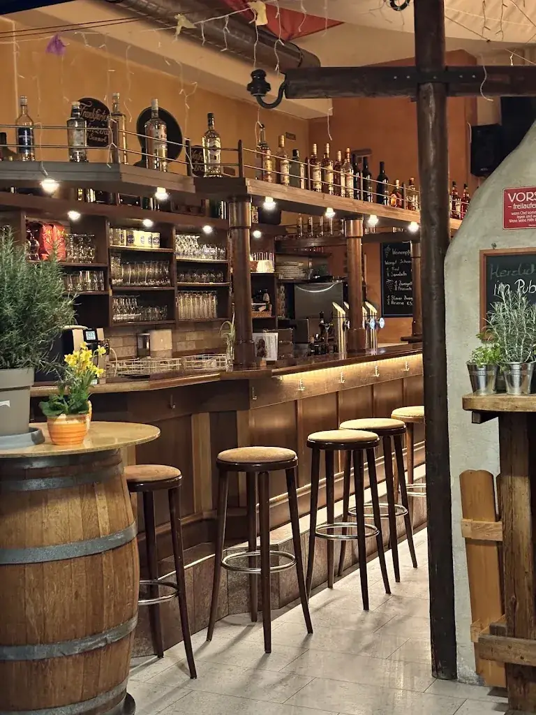 Vasya Holyk_Pub Himmelreich_Himmelreich_recensione