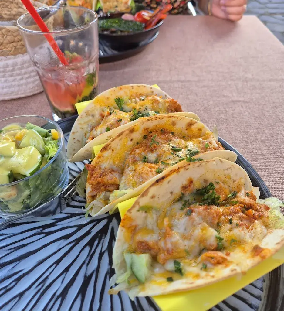 Hola! Taco®_Hof_slider_image_3