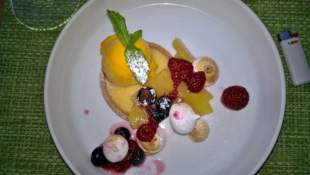 Menu_Achi's Restaurant_Hof_image_5