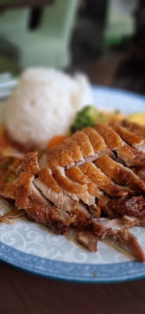 Menu_Goldener Garten - Asia Bistro Jin Yuan_Hof_image_6