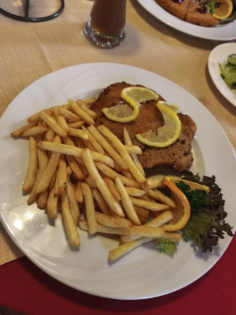 Altdeutsche Bierstube_Hof_slider_image_2