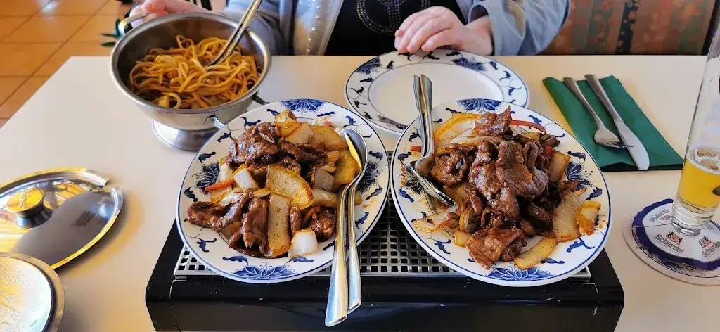 Restaurant China Garten_Hof_slider_image_3