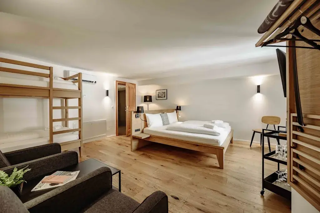 the salt townhouse_Krispl_slider_image_3