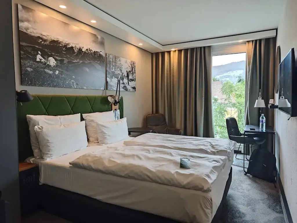 Hotel Motel One Salzburg-Süd_Krispl_slider_image_3