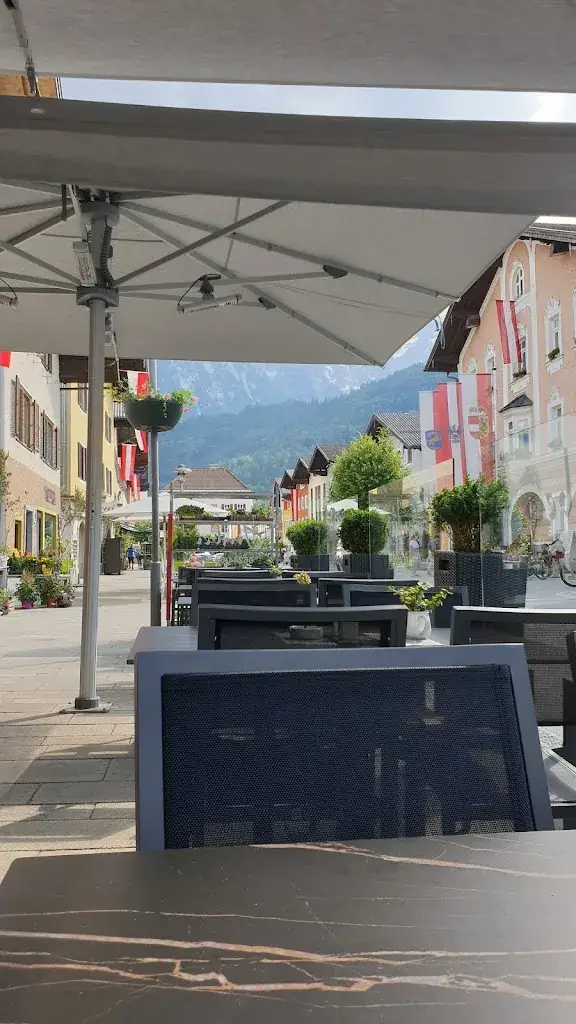 Megan Blackwell_Restaurant Pizzeria Imbei_Kuchl_review