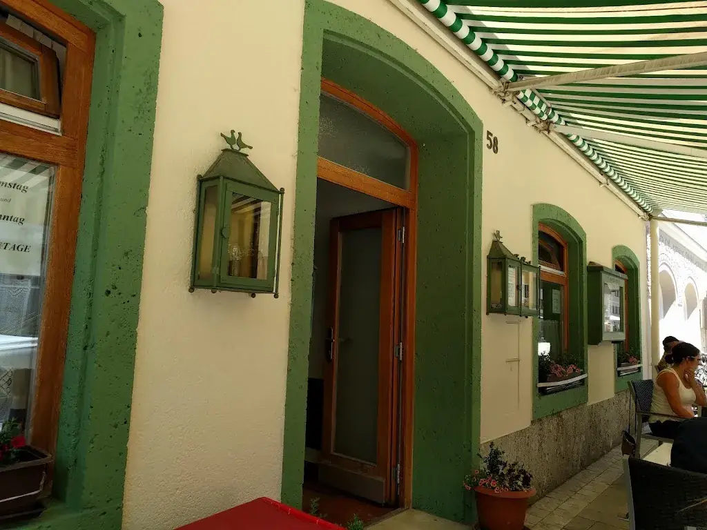 Täublwirt_Kuchl_slider_image_1