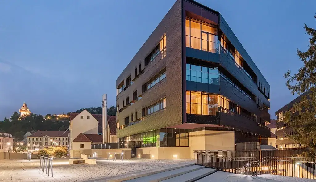 Hotel NH Graz City restaurant in Badersdorf