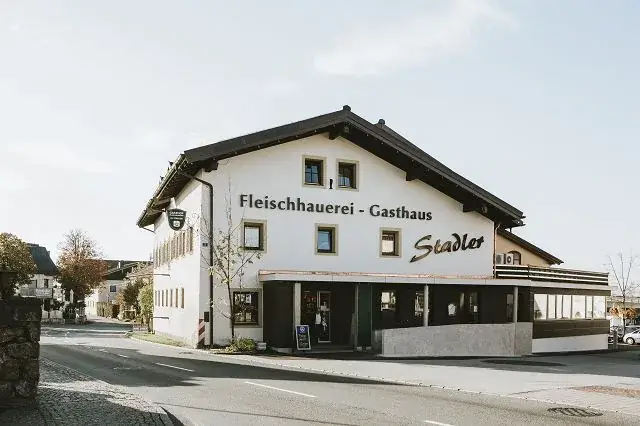 Gasthaus & Fleischhauerei Stadler ristorante a Lamprechtshausen