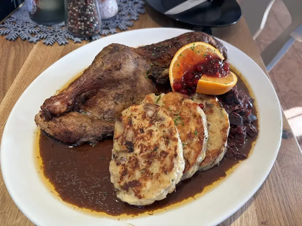 Scott Keller_Restaurant Plainlinde_Lengfelden_review