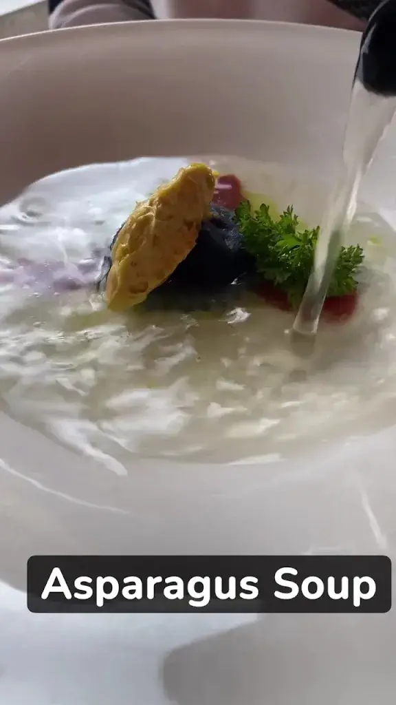 Hazem Kamel_Gastwirtschaft Tafern_Kaprun_review