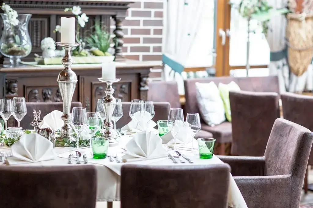 Baumbar restaurant in Kaprun