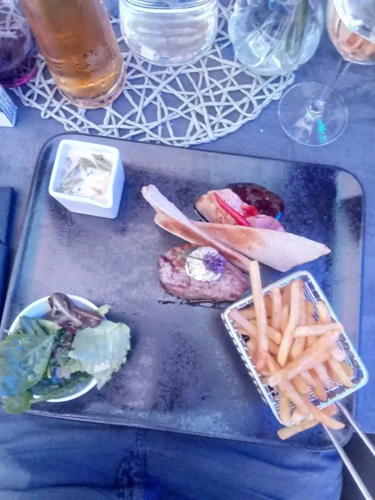 Menu_Restaurant Margarethenstein by Magdalena_Kaprun_imagen_2