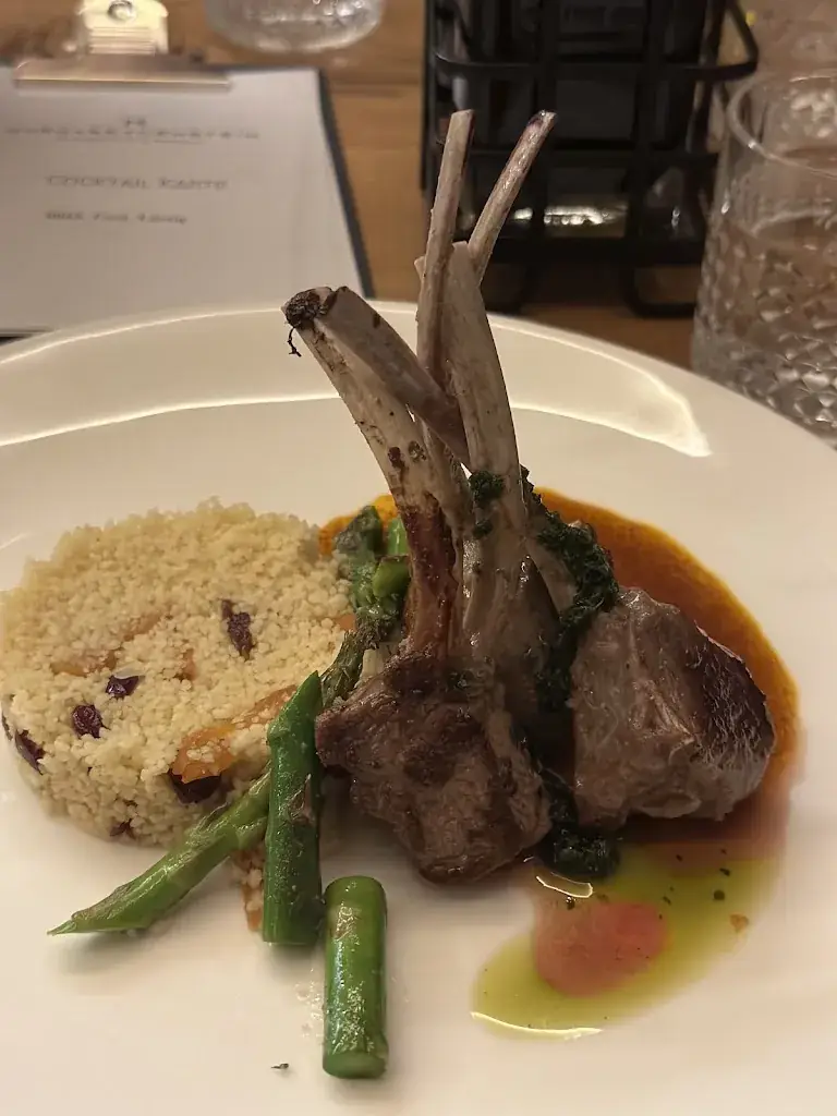 Mariya Bincheva_Restaurant Margarethenstein by Magdalena_Kaprun_reseña