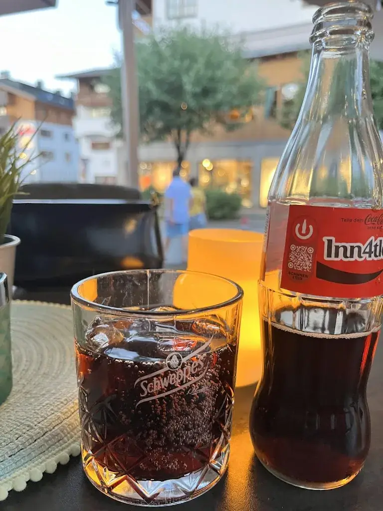 Abdulaziz Alshuaibi_Chillas Bar & Kitchen_Kaprun_avis