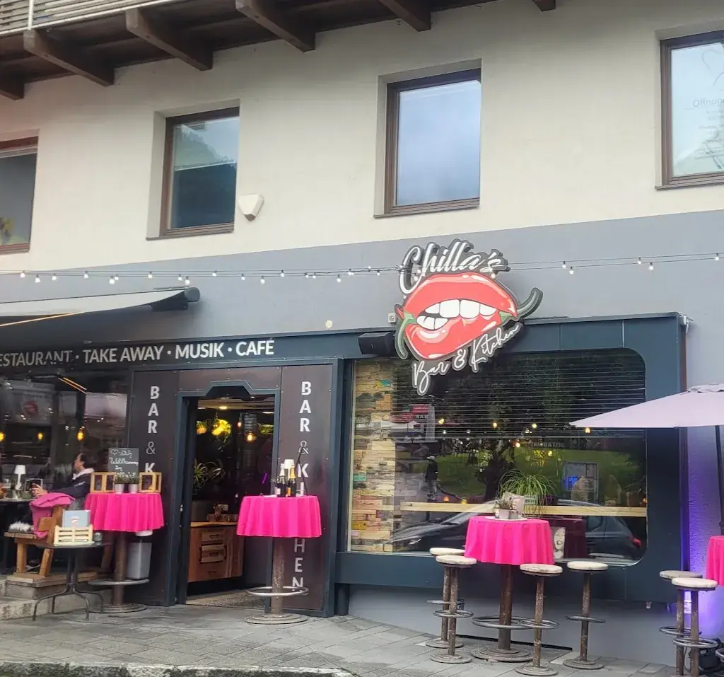 Chillas Bar & Kitchen_Kaprun_slider_image_3