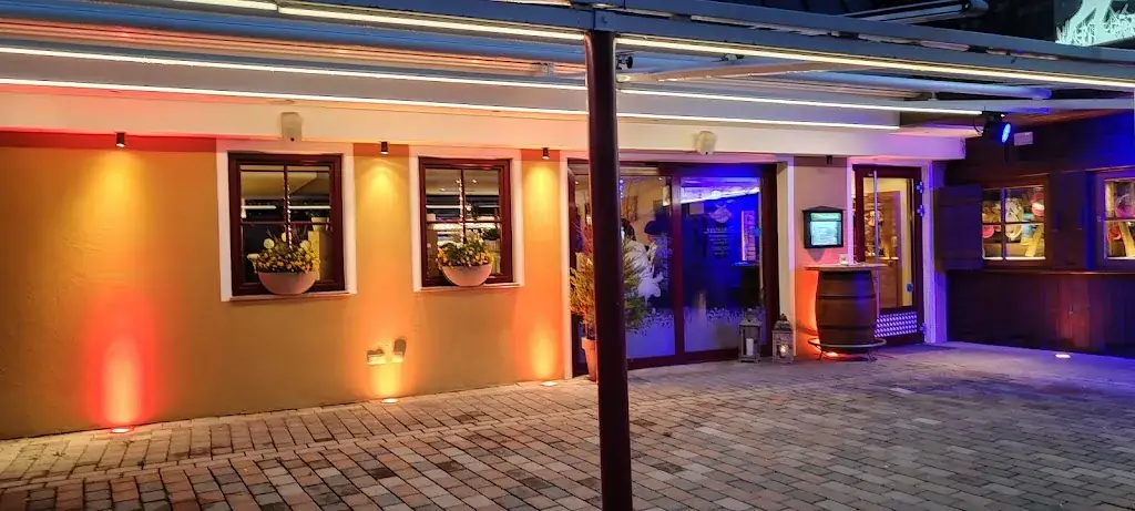 Kitsch&Bitter_Kaprun_slider_image_1