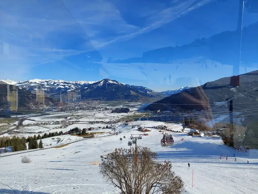 Bastian Foerster_Berggasthof Stangerbauer_Kaprun_avis