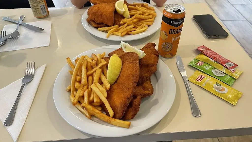 Nándor Kovács_Schnitzel_Neudörfl_avis