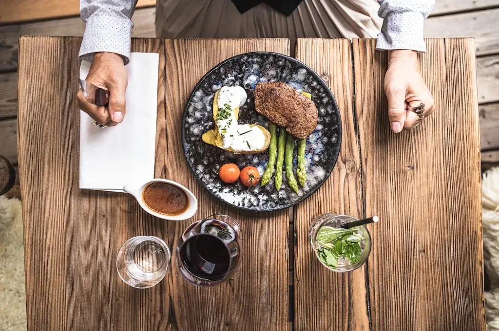 Federspiel Restaurant Kaprun – Traditional Austrian Cuisine_Kaprun_slider_image_2