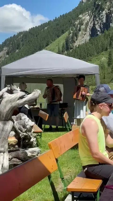 Gasthof Hölzlahneralm_Krimml_slider_image_2