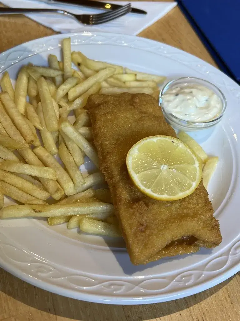 NILANJANA CHAKRABORTY_Hanke's Cafe Restaurant Souvernir Krimmler Wasserfallwirt_Krimml_review