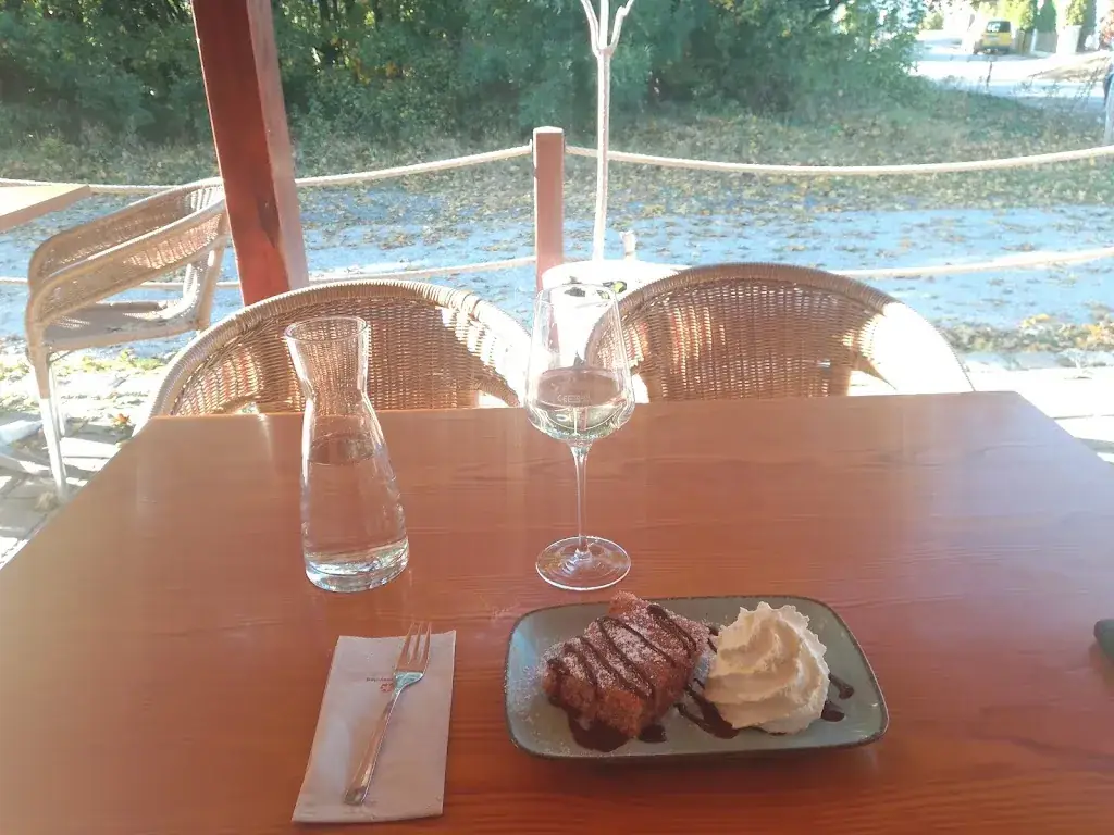 Gerhard Hintergoeber_Kaffeemühle Katzelsdorf_Neudörfl_review