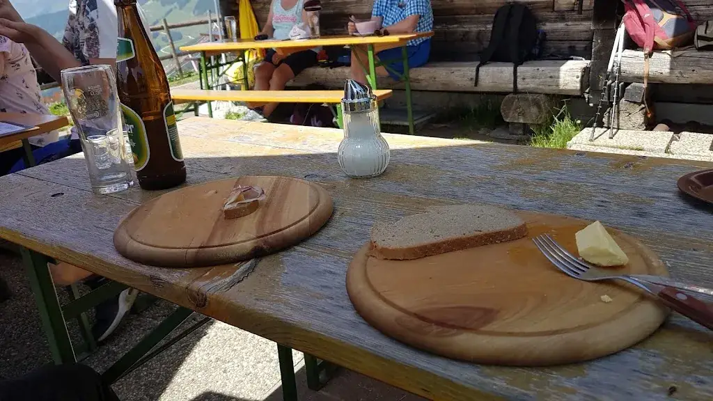 Christine Mullet_Gletscherblickalm_Krimml_review